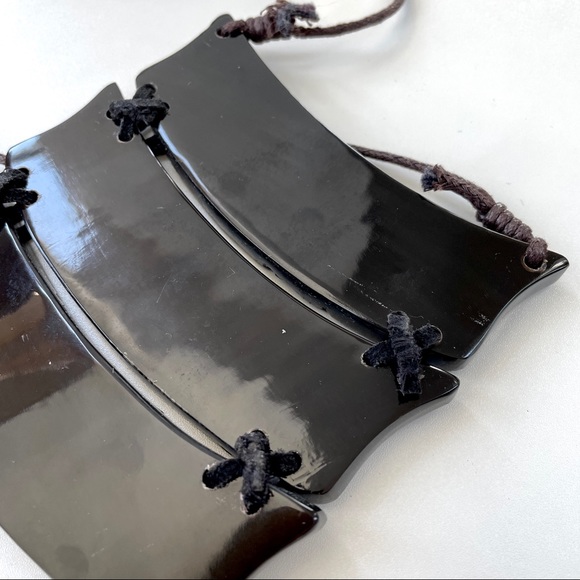 MooMoo Designs 3 Tier Black Ox Horn Necklace - Picture 12 of 15